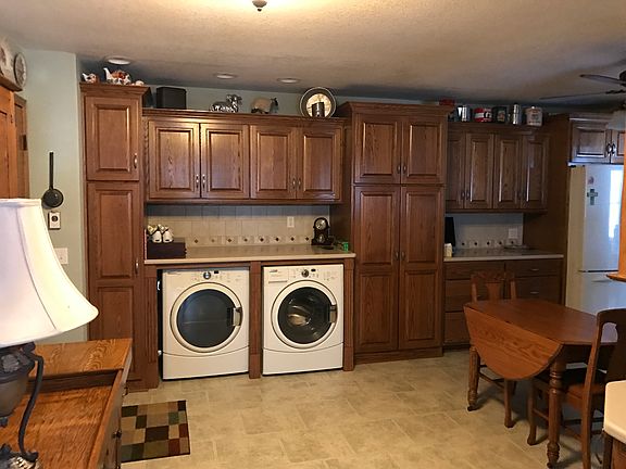 Beautiful new cabinets 