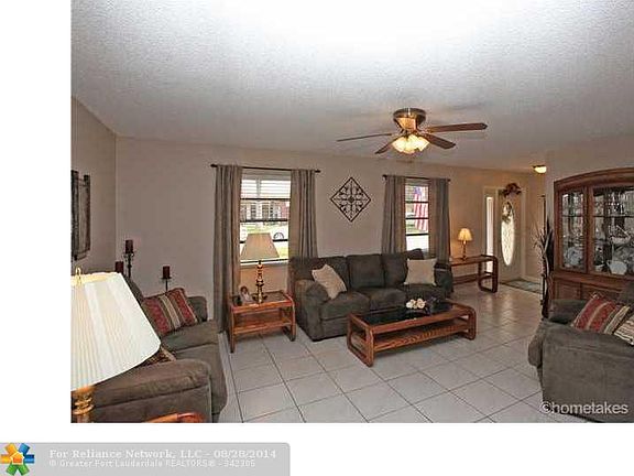 3rd image of 11700 NW 39th Pl