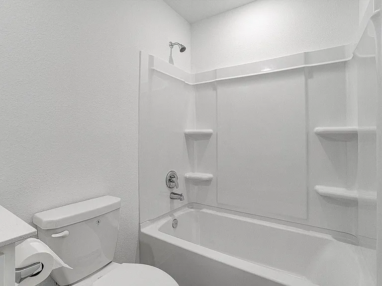 390 Lucia Way — Photo 30