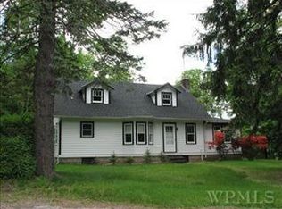 29 Oak Rd, Katonah, NY 10536