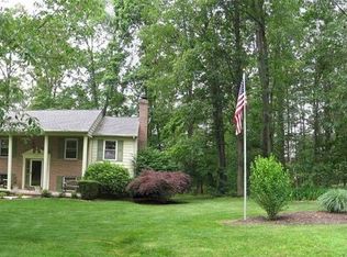 735 Oakwood Rd, New Freedom, PA 17349