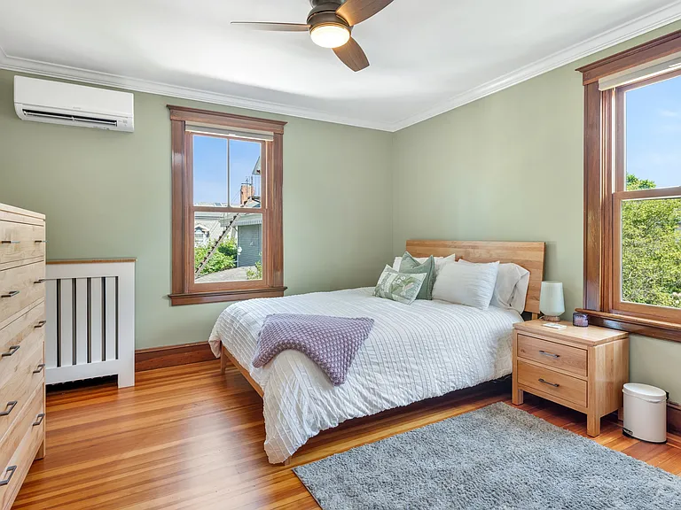 8 Bush St — Photo 48
