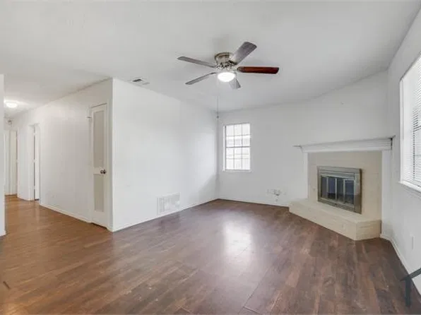 13027 Mitchell Dr, Balch Springs, TX 75180