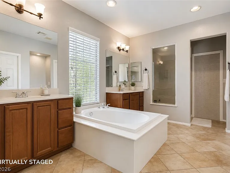 1149 Jerez Ct — Photo 16