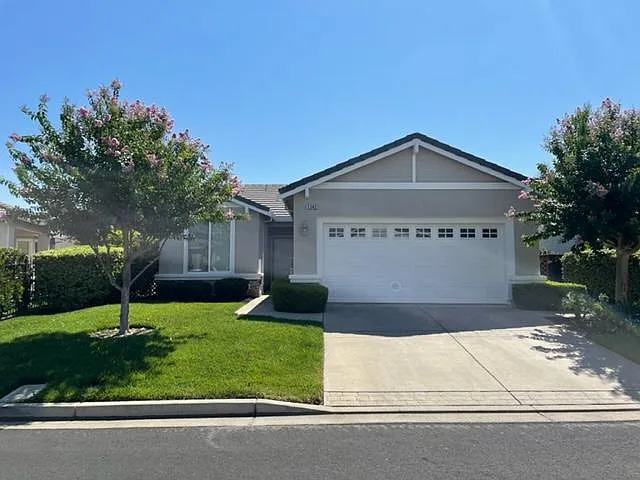 1342 McPrince Ln photo 1
