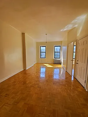 Rented by Paragon Real Estate Corporation | media 8