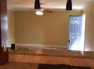 1290 Park Place Blvd #232, Baton Rouge, LA 70806