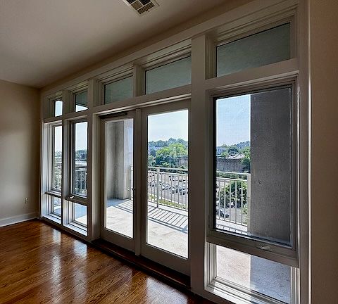 4th image of 90 Bay Street Lndg APT 5D