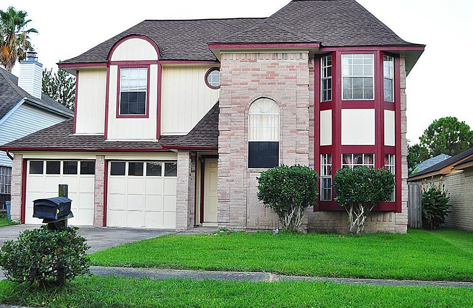 1st image of 10918 Canarywood Dr