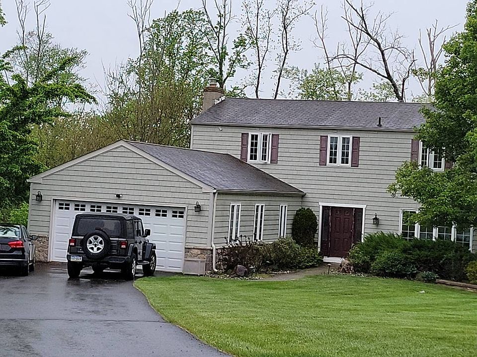 2nd image of 11 N Valley View Rd