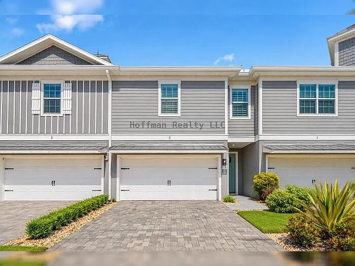 3 bed, 2.5 bath, 1849 sqft, $3,700 — Photo 1