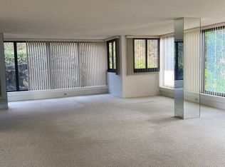 250 Kawaihae St APT 1E, Honolulu, HI 96825