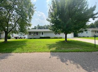 408 Caroll St, Osceola, WI 54020