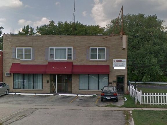 2nd image of 552 E Northwest Hwy