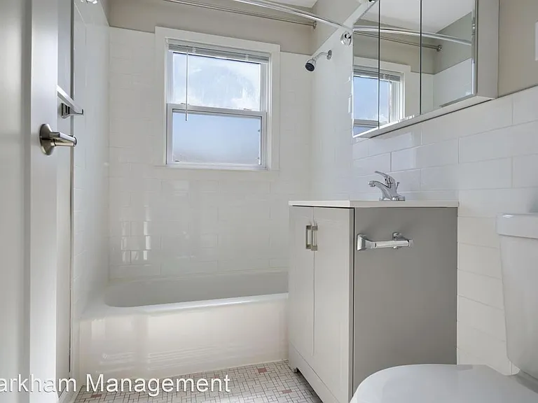 1349 Pennsylvania Ave — Photo 22