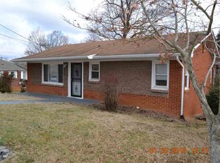 918 Scenic Dr, Morristown, TN 37813