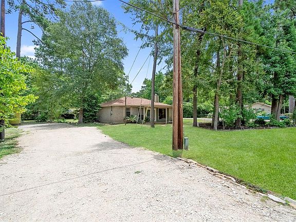 3rd image of 9947 Lake Shore Dr