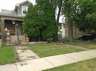 3343 Prairie Ave, Brookfield, IL 60513