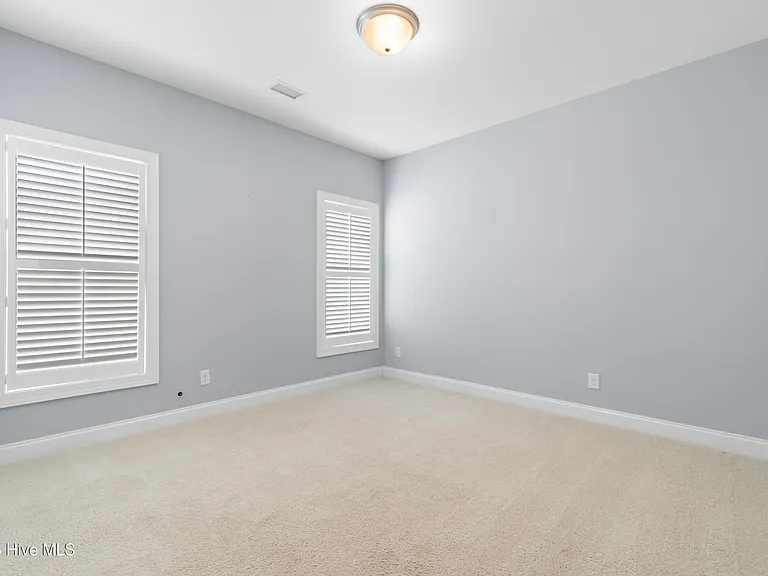 3688 Gardenia Ln — Photo 26