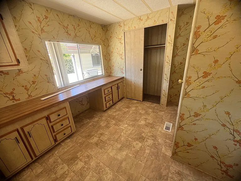 43749 Mable Ct — Photo 13