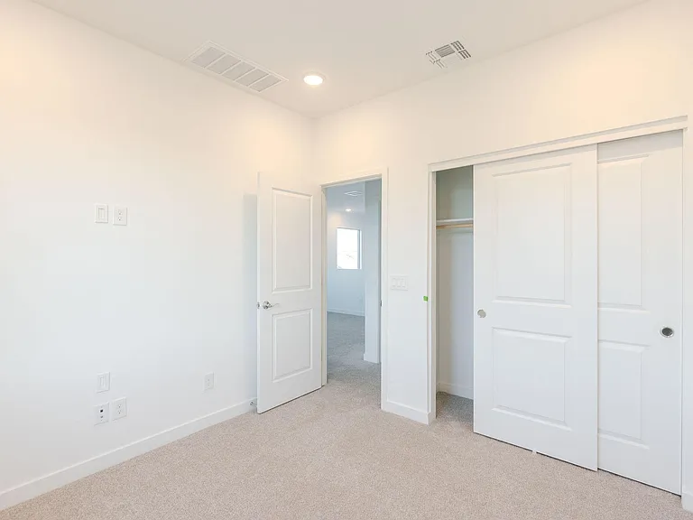 9350 E Supernova Dr — Photo 32