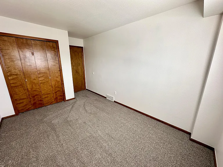 4212 Flatiron Ct — Photo 29