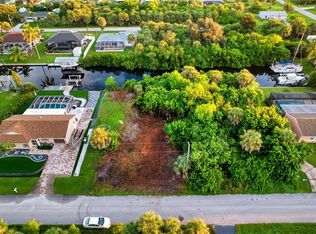 18522 AYRSHIRE CIRCLE LOT 62, PORT CHARLOTTE, FL 33948