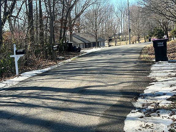 4th image of 4927 Minnis Rd