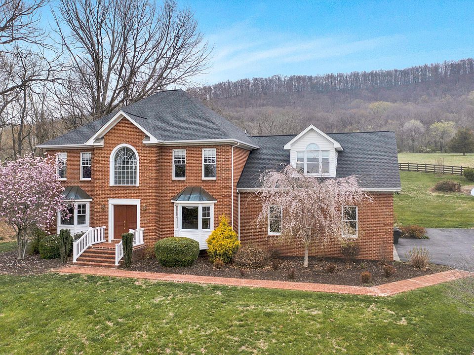2010 Mountain View Rd, Vinton, VA 24179 Zillow