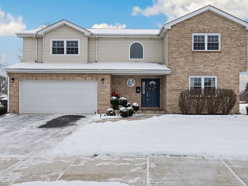 1st image of 16909 Hooks Ct