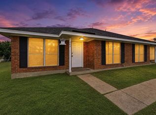 904 Overlook Dr, Midlothian, TX 76065