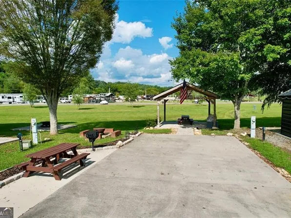 66 Mountain Meadows Trl, Morganton, GA 30560