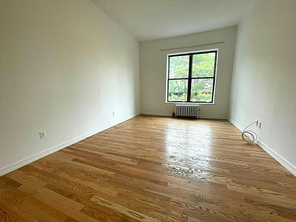 3rd image of 132 W 15th St APT 3A