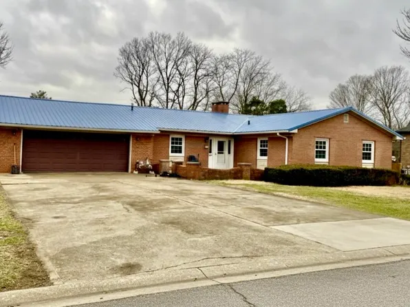 206 Hiawatha Trl, Georgetown, KY 40324