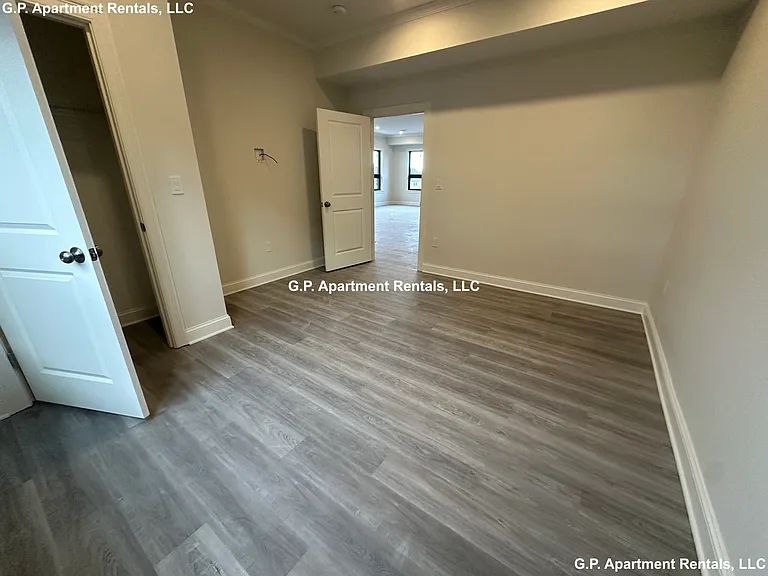 605 Broadway #201 — Photo 9