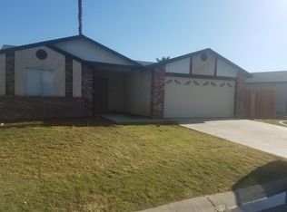 4613 Millbrook Way, Bakersfield, CA 93313