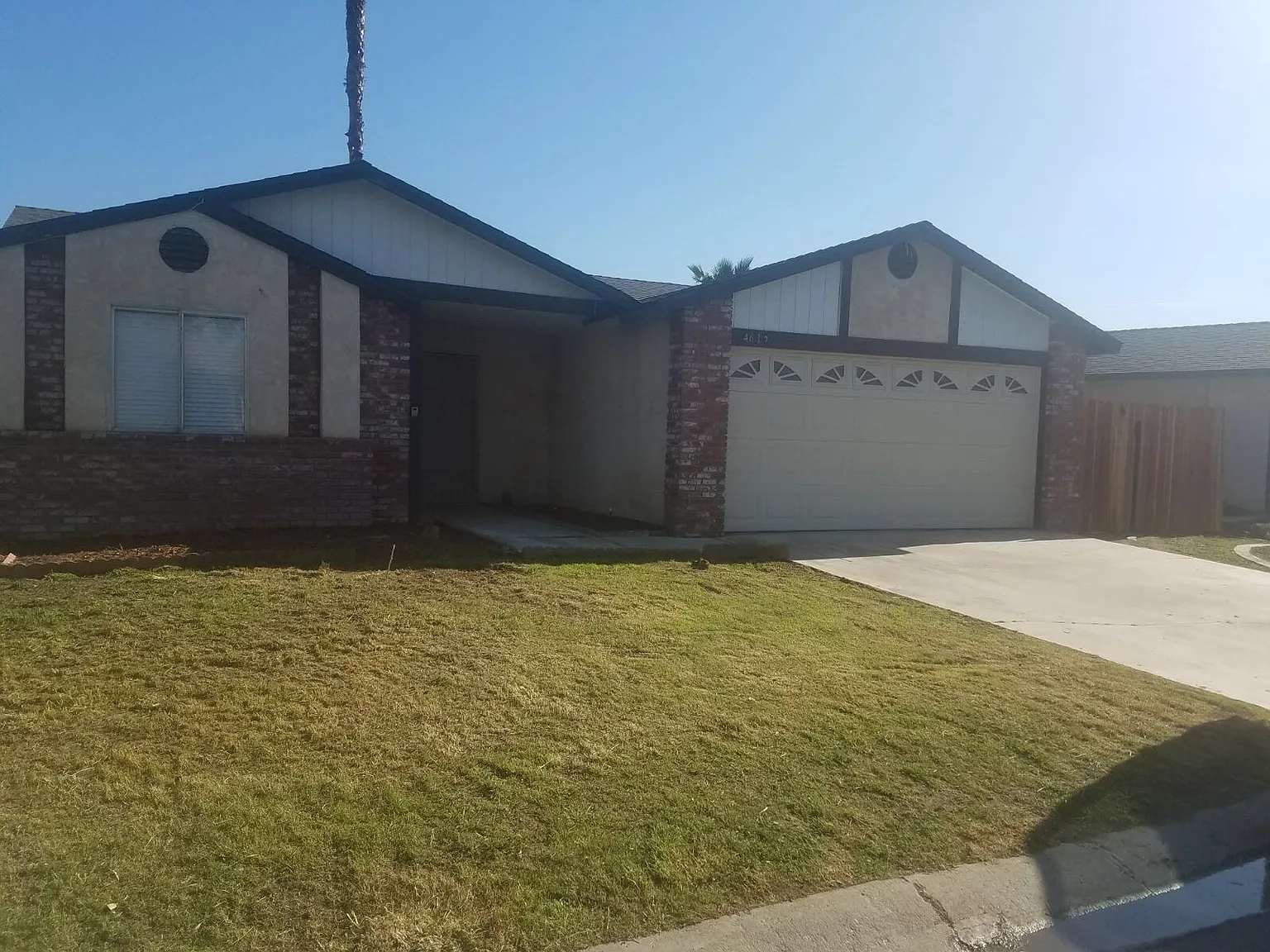 4613 Millbrook Way photo 1