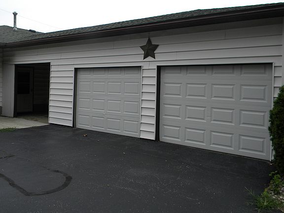 4th image of 801 South St