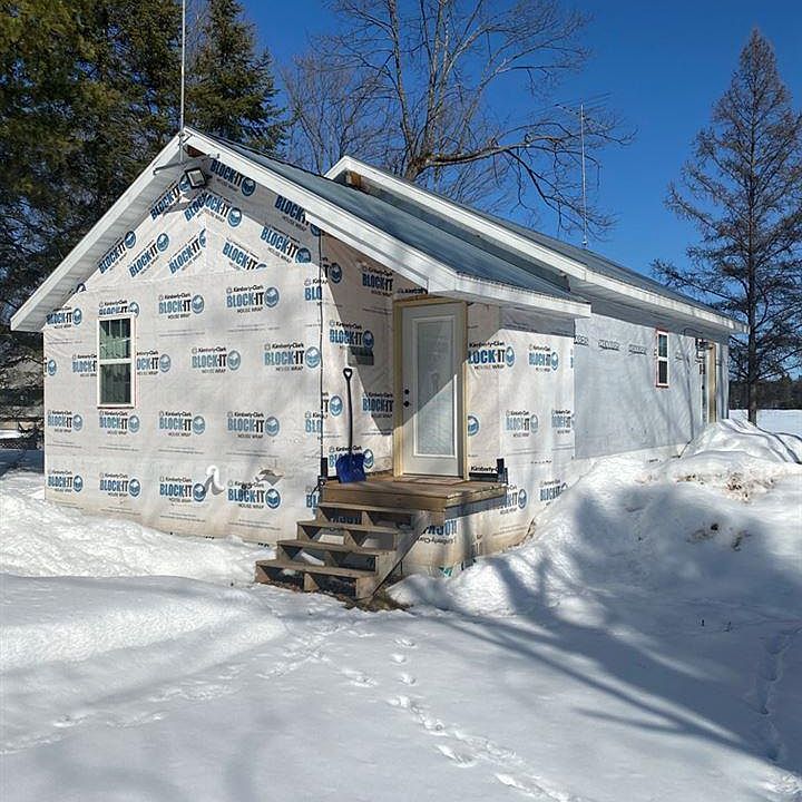 2nd image of 82188 Augustine Rd
