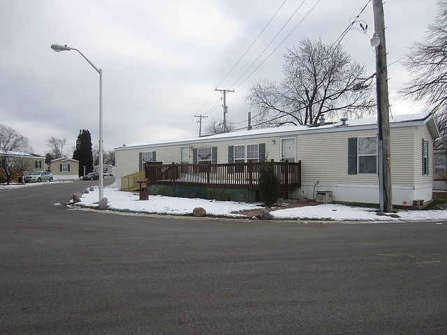 2nd image of 8800 S Harlem Ave Trlr 2055