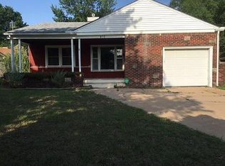 857 Prairie Park Rd, Wichita, KS 67218