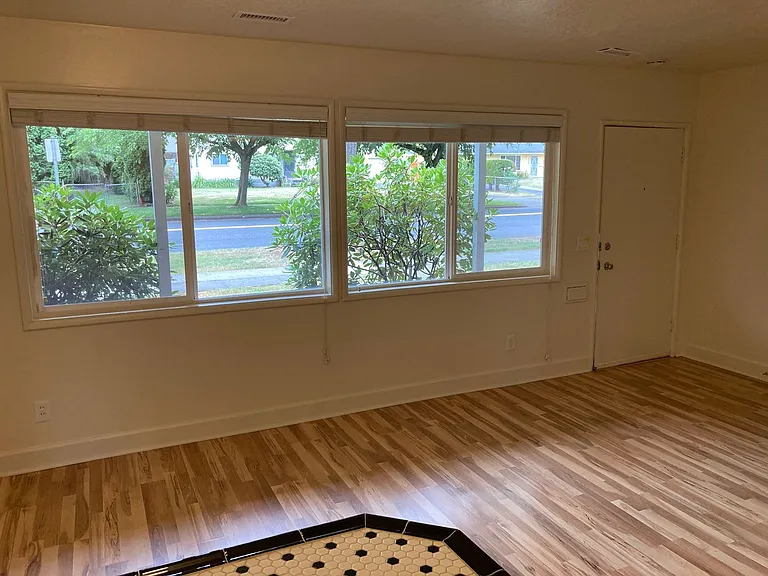 3015 N Willis Blvd #5 — Photo 8