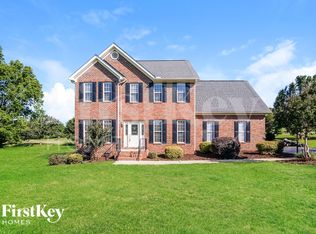 300 Riverwood Dr, Clayton, NC 27527