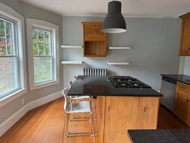 3 bed, $1,500 — Photo 3