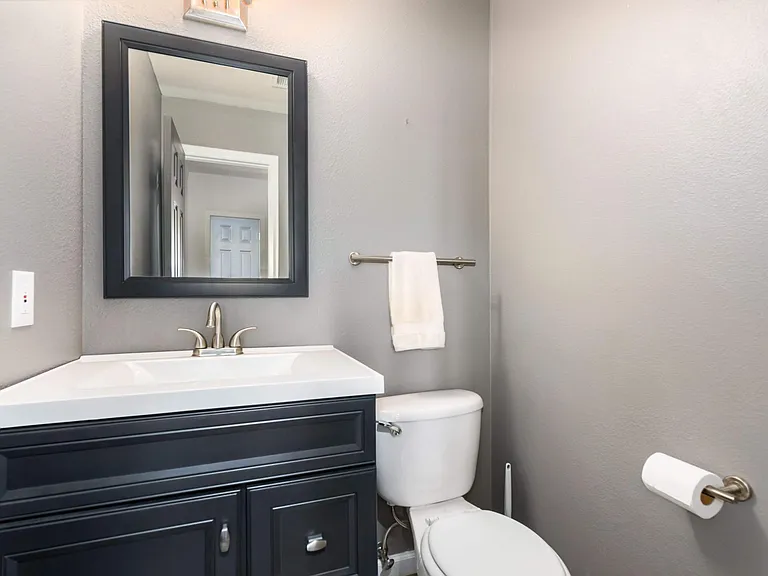 13361 W Alameda Pkwy — Photo 19