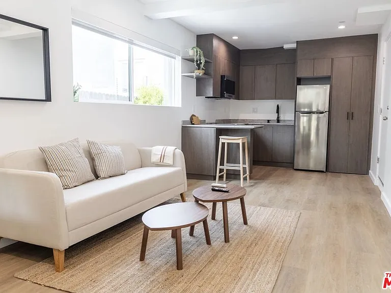 923 N Mariposa Ave #1/4 — Photo 17