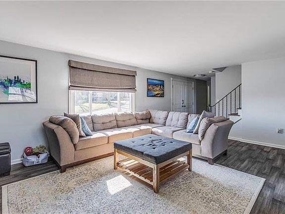 5th image of 5874 Lorene Dr