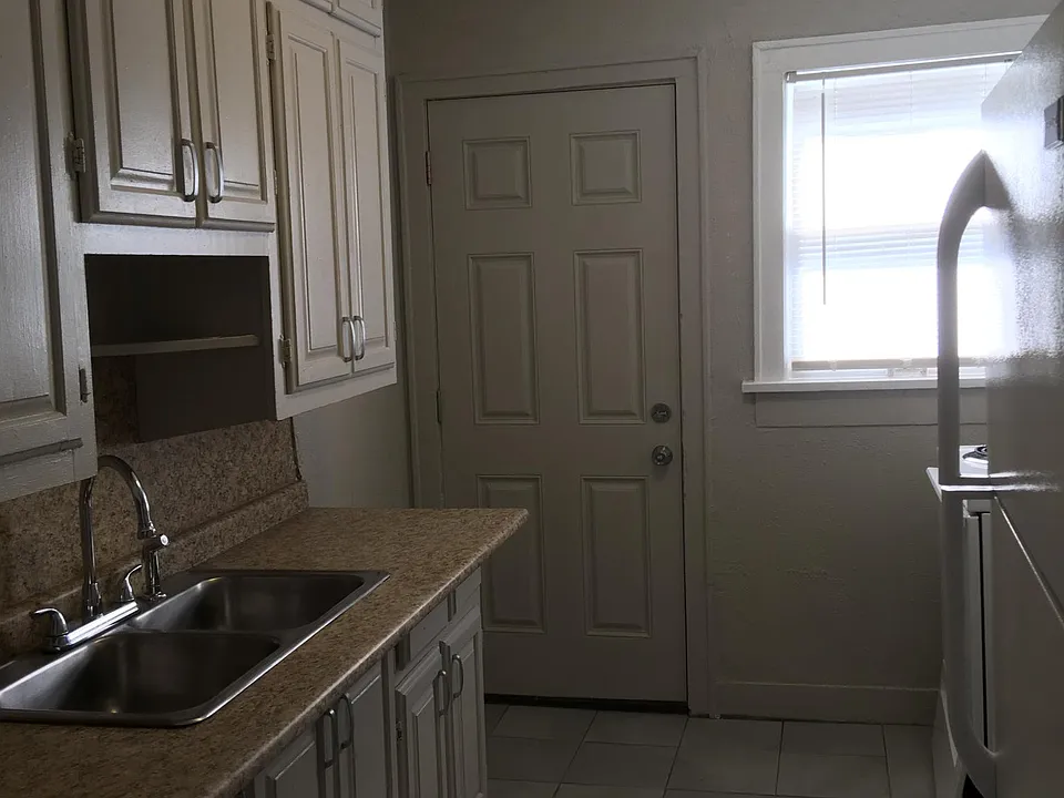 Cute little kitchen