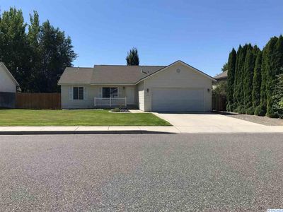 8616 Queensbury Dr, Pasco, WA, 99301