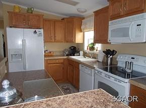 3rd image of 37795 Swann Dr